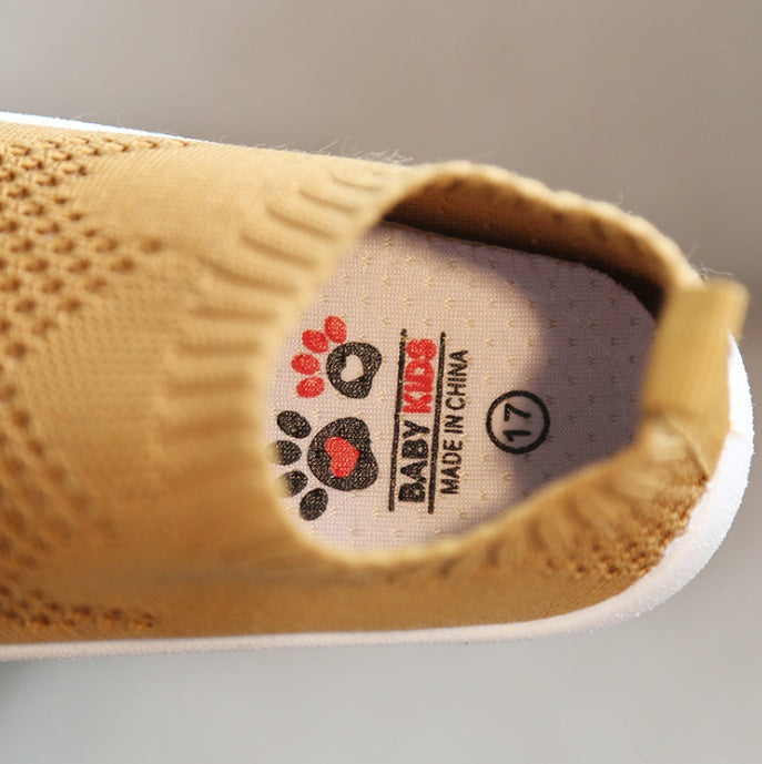 Comfy Cotton Toddler Shoes for Boys & Girls – Soft Cloth Sneakers | Spring & Autumn | Best Toddler Shoes for Play, Walk, & Everyday Style